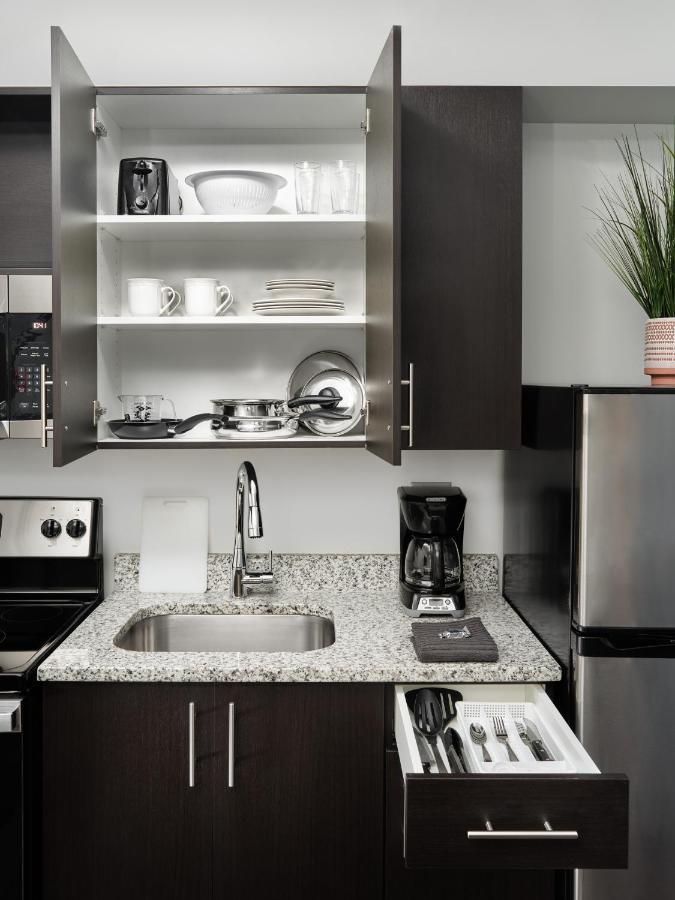 Stayapt Suites Raleigh-Durham/Rtp Clegg Extérieur photo