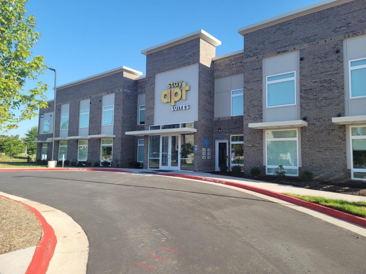 Stayapt Suites Raleigh-Durham/Rtp Clegg Extérieur photo