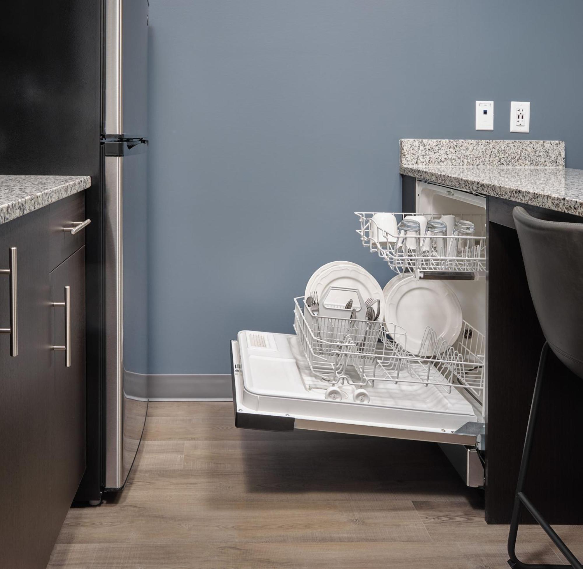 Stayapt Suites Raleigh-Durham/Rtp Clegg Extérieur photo